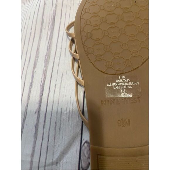 Nine West Sandals - Picture 5 of 5